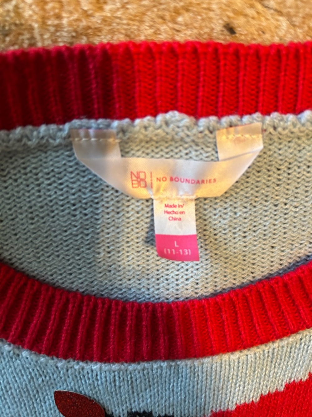 Women’s large Holiday Santa Mugshot Sweater - - Picture 4 of 6